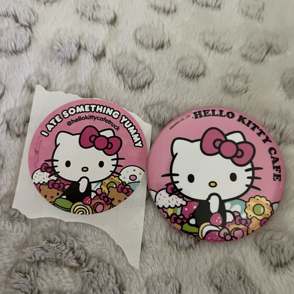 Hello Kitty items from Hello Kitty Cafe Truck from 2017 - Picture 10 of 16